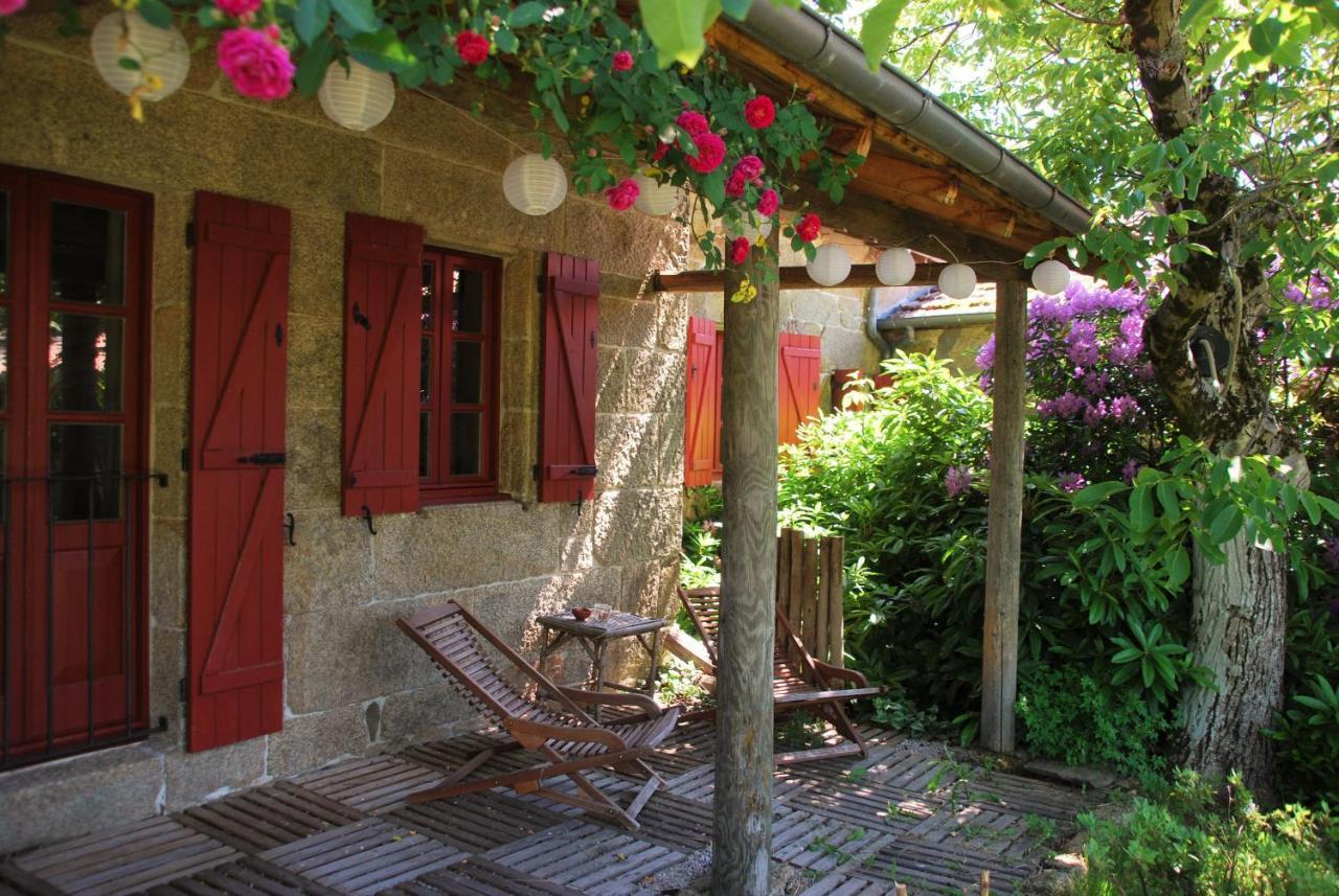 Hostal A Casa Da Eira Cerreda Exterior foto